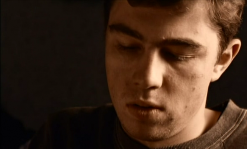 Когда пилишь обрез, нужно быть сосредоточенным Когда пилишь обрез, нужно быть сосредоточенным